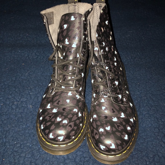 Doc martens - Picture 1 of 2
